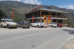 Hotel Mystic Kailasha, Ukhimath