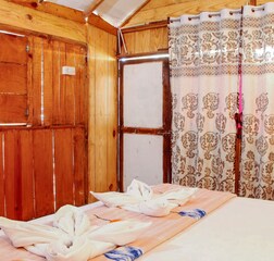 Ac Garden Beach Huts
