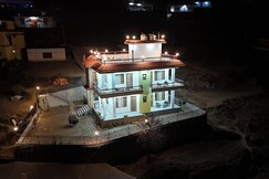 The Kafal Courtyard Premium Homestay in Almora, Tharali