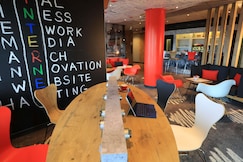 ibis Aurillac, Cantal