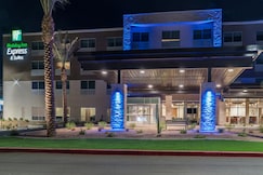 Holiday Inn Express and Suites Lake Havasu London Bridge, Mohave