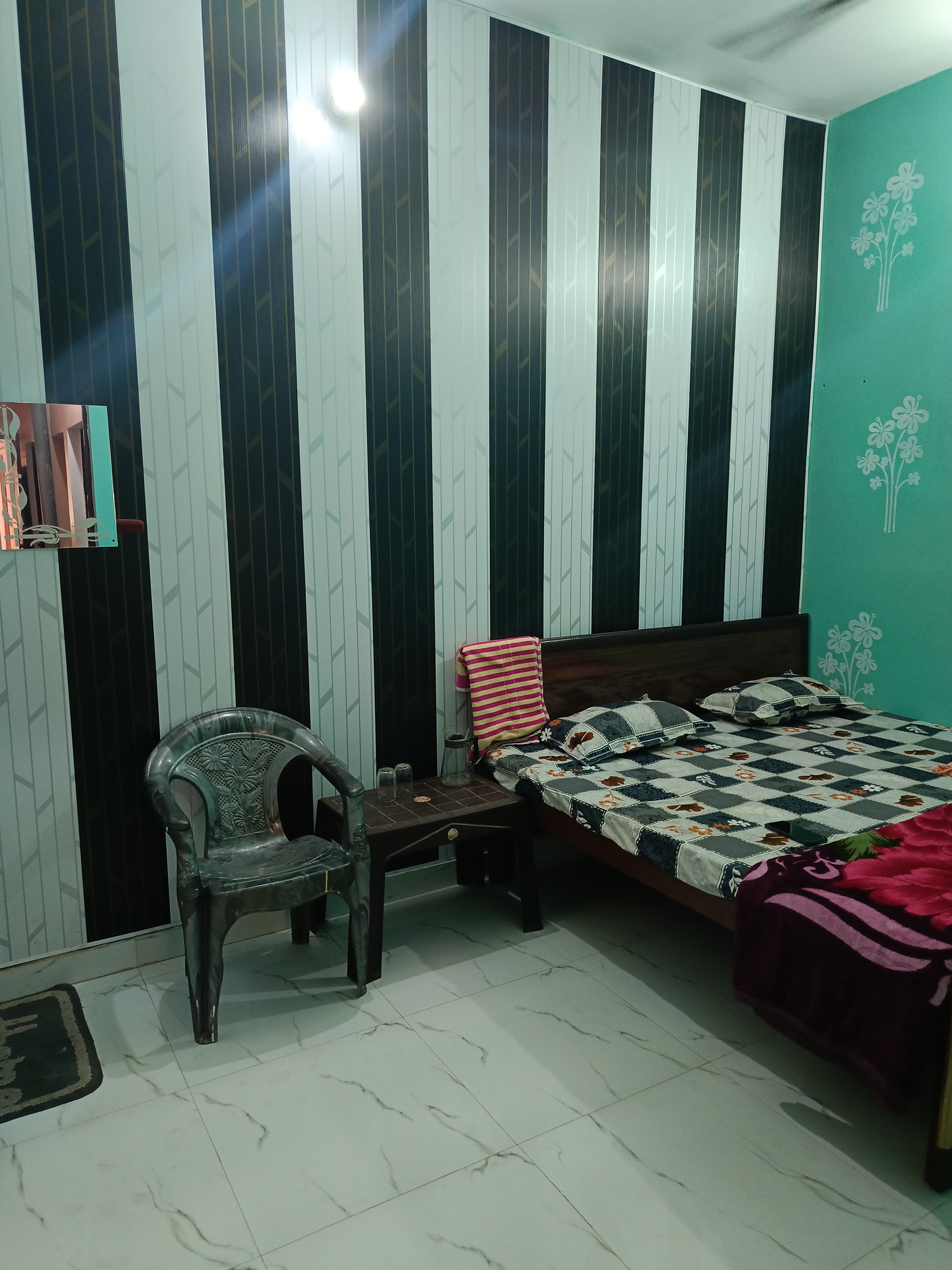 Maa janki paying guest house - Tap to explore photos