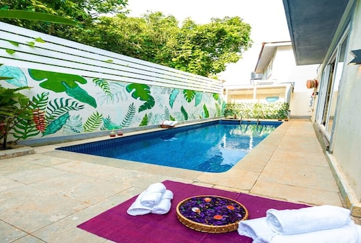 The Infinity Pool Villa Hotel by DanCenter, Baga Beach, Goa