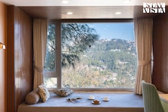 StayVista at Drupelet at Evaara Woods, Shimla