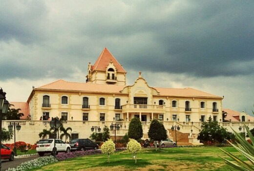 Resort At Four Seasons Winery Vineyards Pune Resort Price Address Reviews