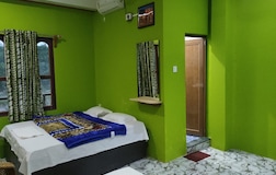 Orchid homestay -AC