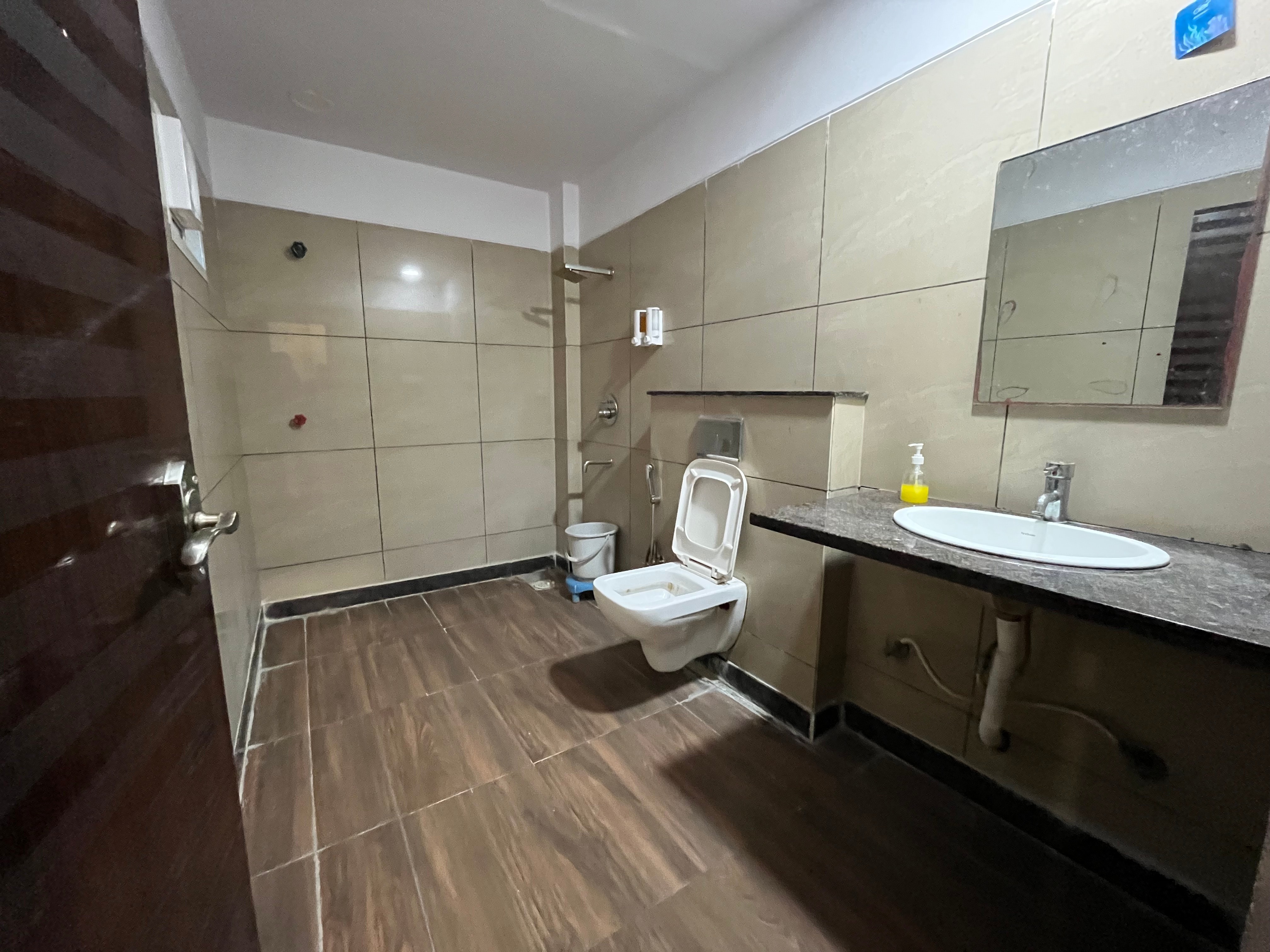 Hotel Ujala Palace - Tap to explore photos
