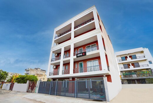 YS UPSCALE RESIDENCY