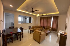 SnehNiketan Homestay  Mumbai Naka  Nashik 3BHK, Nashik