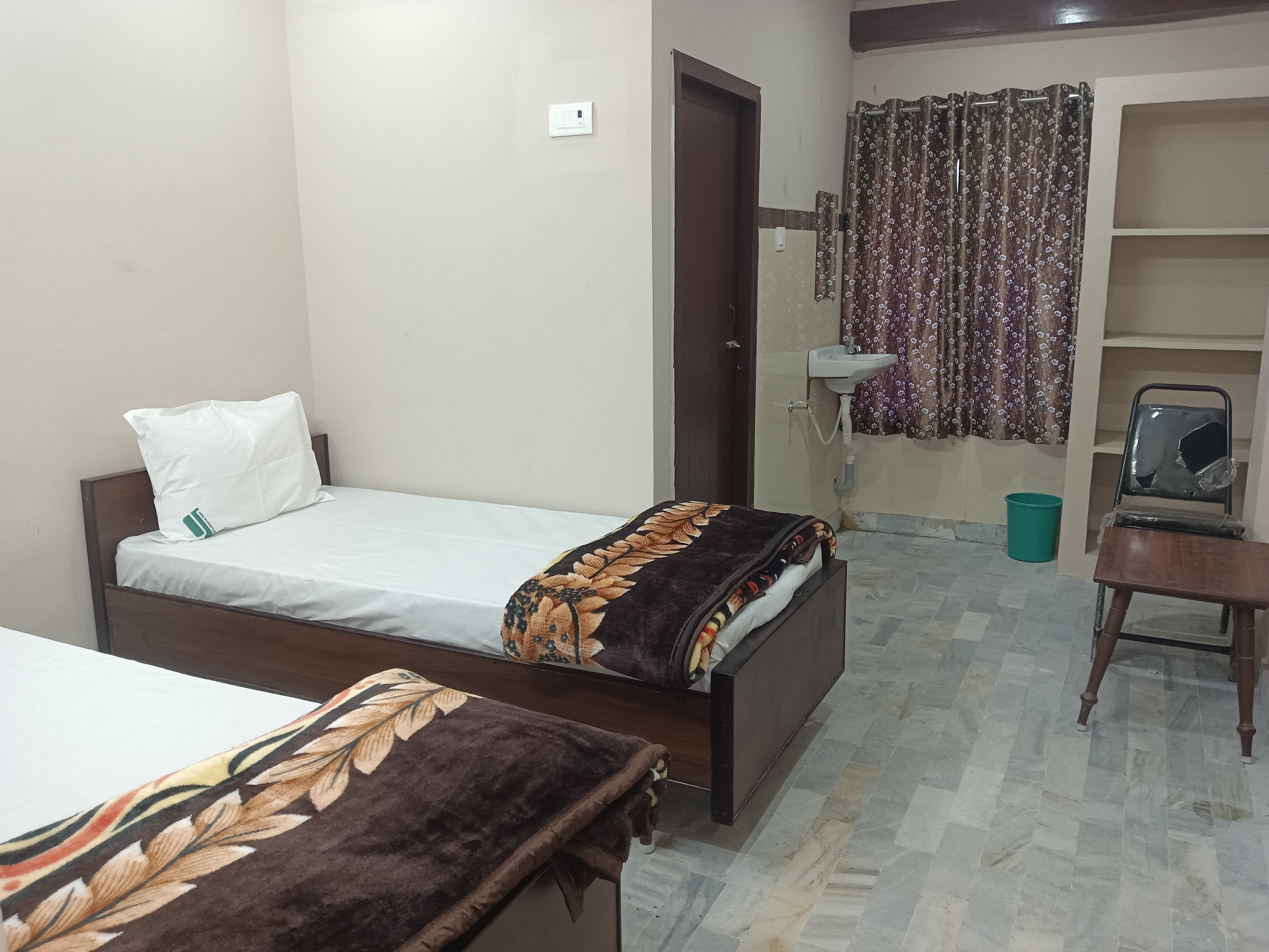 Karthikeya Inn - Tap to explore photos