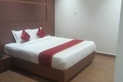 HOTEL O VARAHI GRAND, Srikalahasti