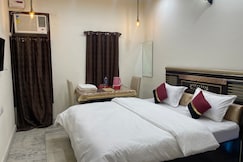 Homestay Comforts | 500m from Airport, Amritsar