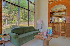 Hotel O Villa Inn App Trawas Bintaro Syariah, Batu