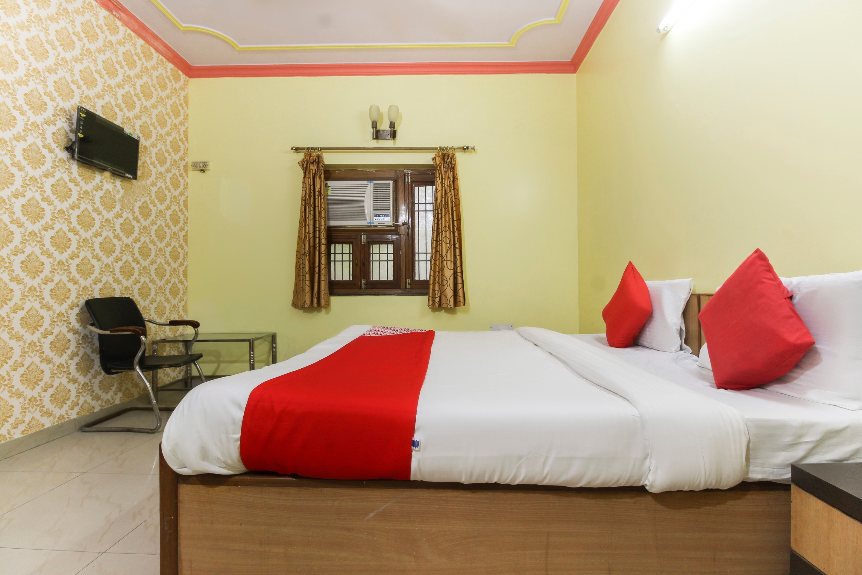 Namrita's Homestay - Tap to explore photos