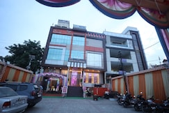 The Sun City Hotel & Banquet Hall, Kanpur