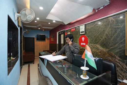 Hotel O City Lite Near Delhi Airport