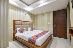 FabHotel Buland Plaza - Apollo Hospital, Delhi
