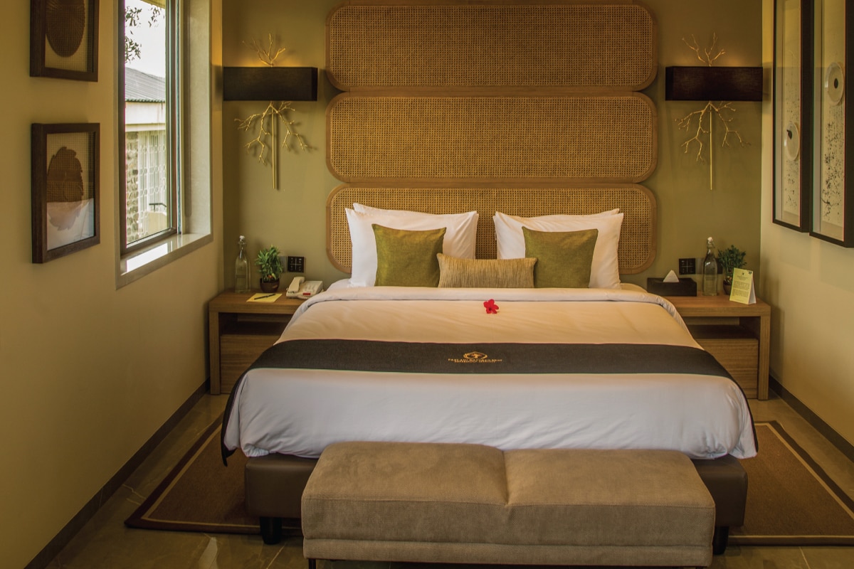 Premium Lake View Suite 1