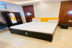 FabHotel AK Continental, Delhi