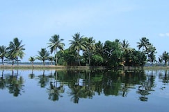Cleopatra Houseboat, Kumarakom