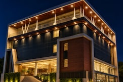 Hotel City Centre, Latur