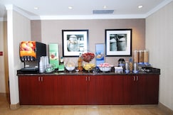 Hampton Inn by Hilton Boston/Cambridge, Boston