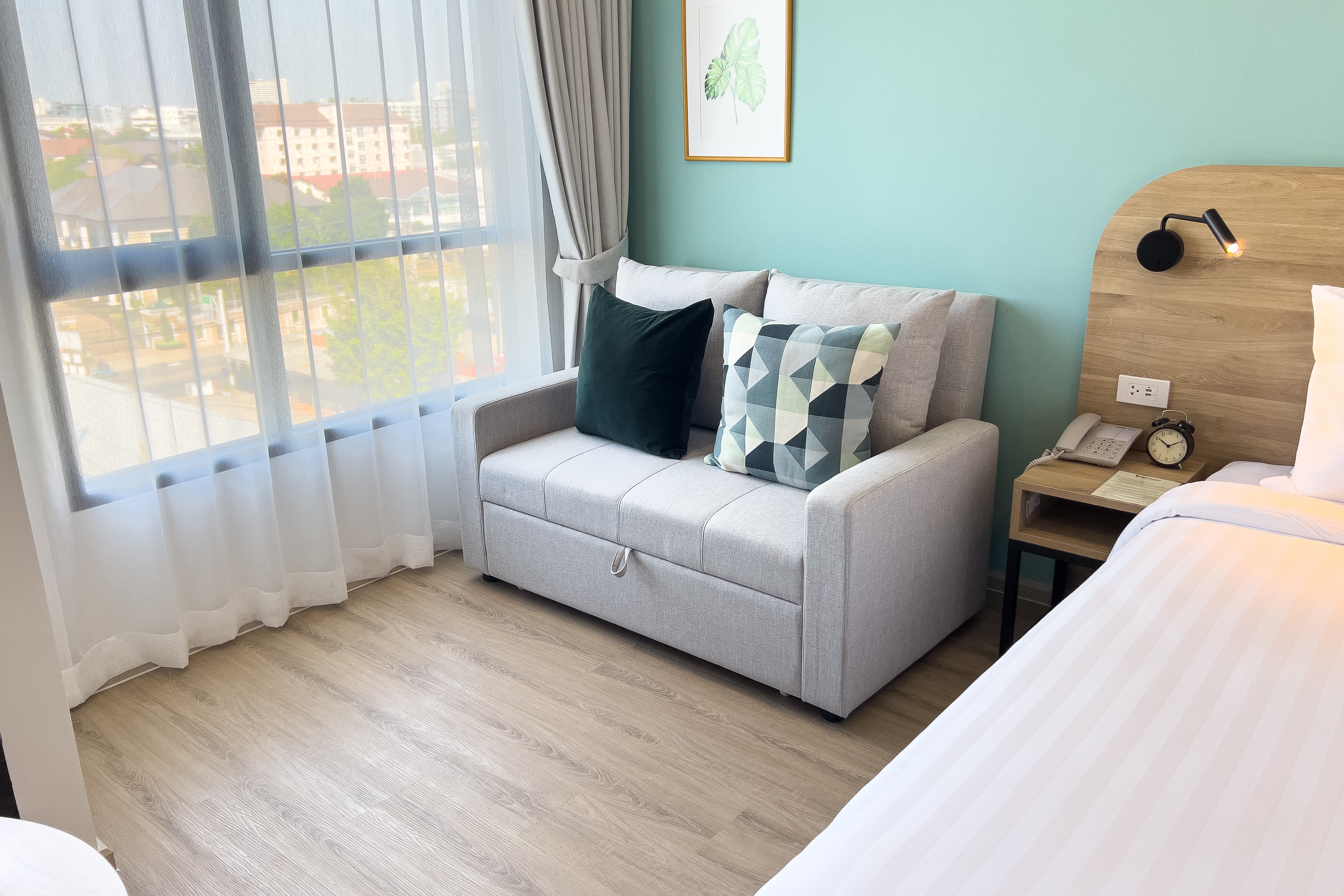Wellness Stay and Hotel Sukhumvit 107 - Tap to explore photos
