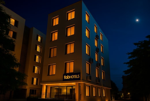 FabExpress Marvel Bliss - Nr. Trump Towers
