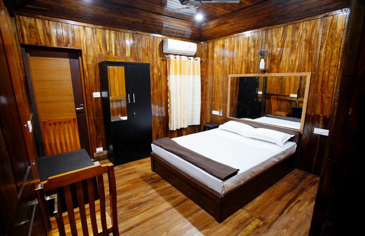 JACKROOT HERITAGE INN ATHIRAPPILLY - Tap to explore photos