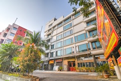 Brill Raj Palace ||13 mins from Kolkata Airport, Kolkata