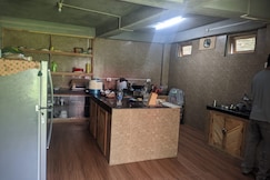 Obvallata Lotus Cottage | 3 Duplexes |By Homeyhuts, Jibhi