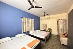 Ma Jalpa Guest House, Ayodhya