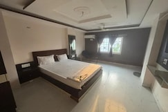 Via Airport View, Kolkata