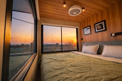 IndiPods Jawai, Falna