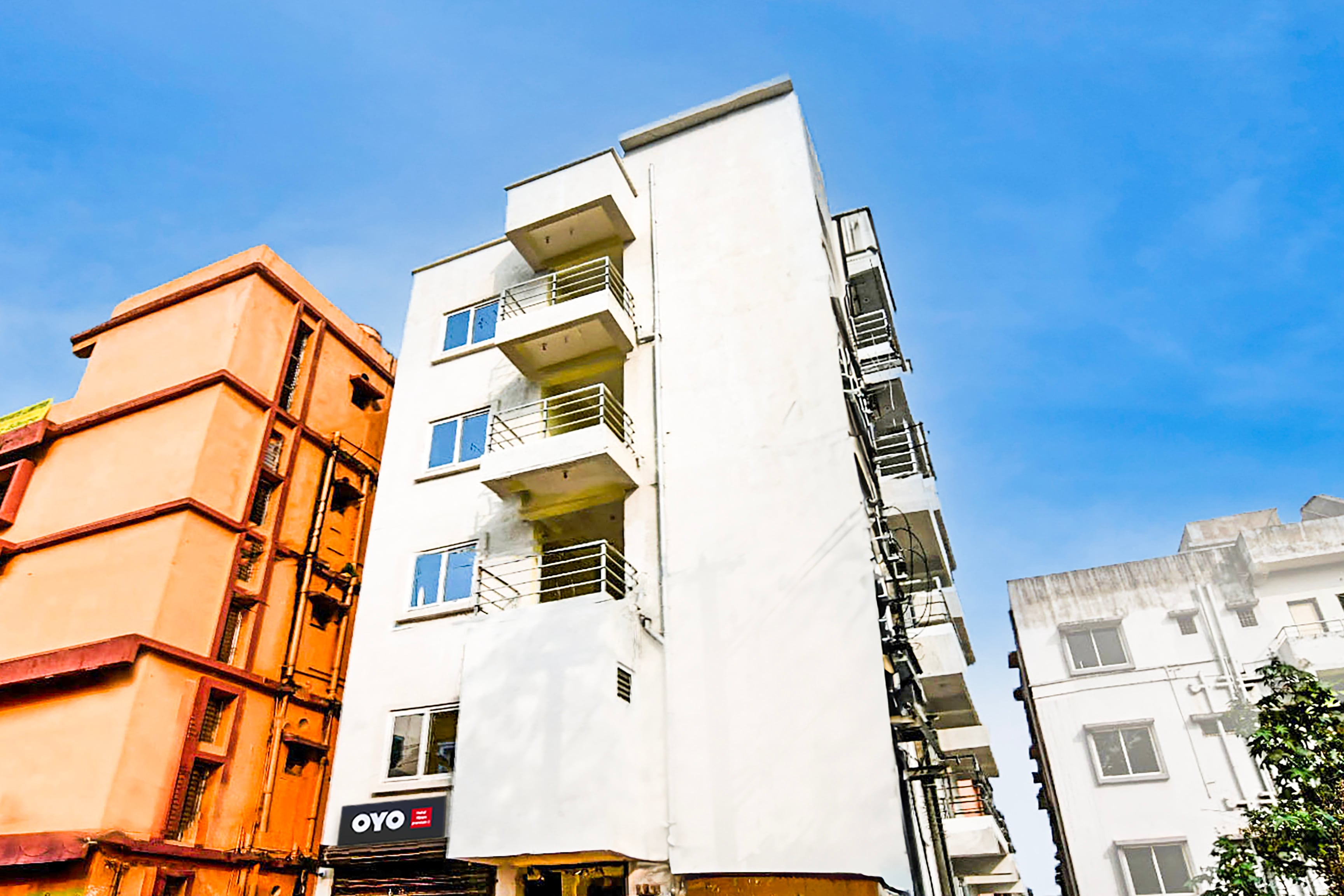 Hotel O Bijaya Premium -2 - Tap to explore photos