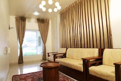 Urban Capes Villa by Eco Escape Hospitality, Ooty