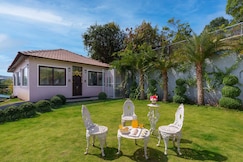 StayVista at Lawn House @ Sula Wada, Wai