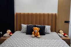 Cozy Apartment in the Mall, Dadri