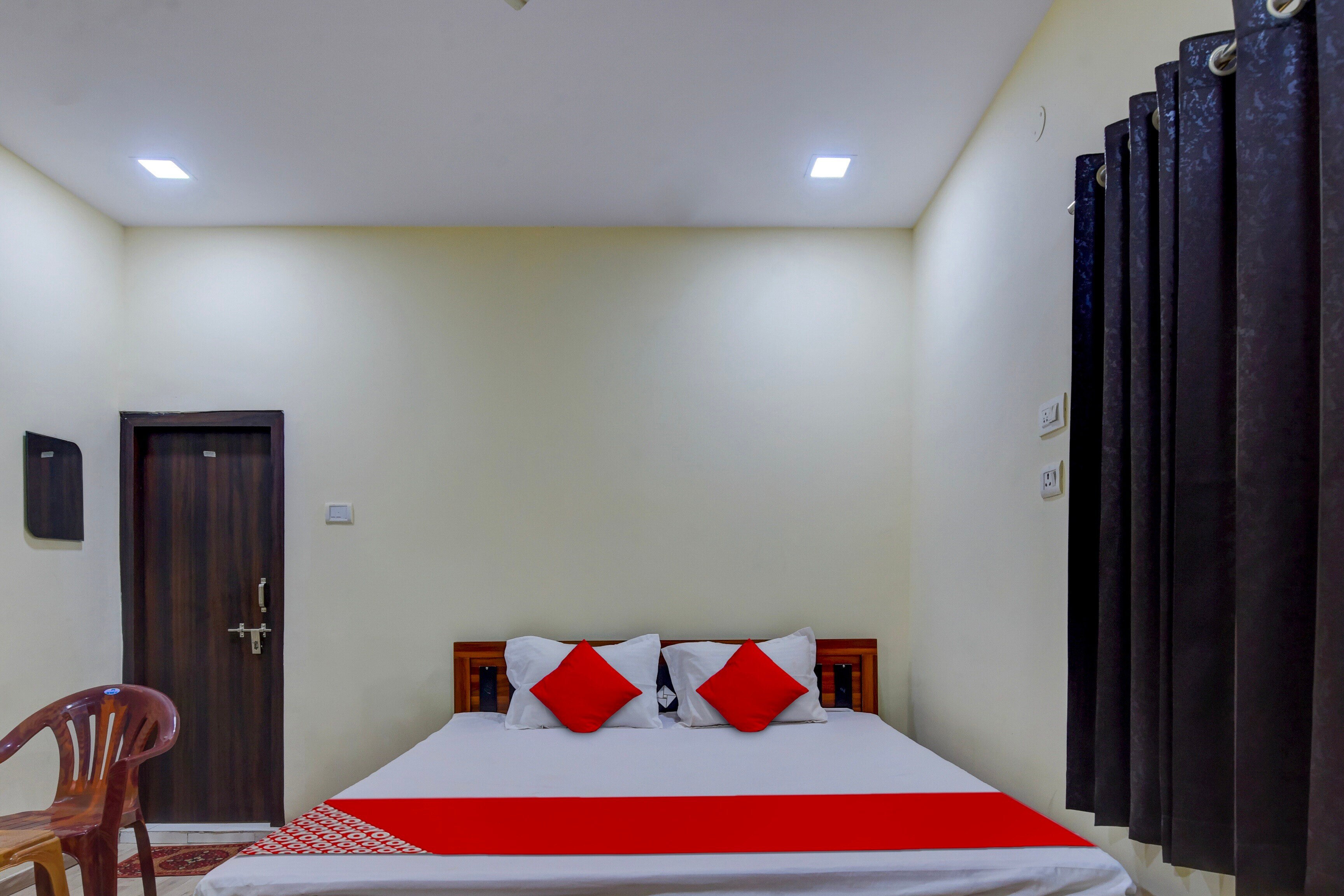 Hotel O Flagship Hotel The Kailasha Residency - Tap to explore photos