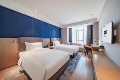 Holiday Inn Express Nanchang West Station, an IHG Hotel, Nanchang