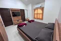 New Daimond zone farm stay, Sanand