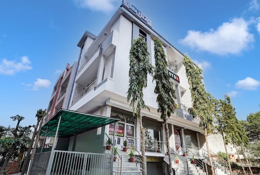 Hotel O Rudra palace