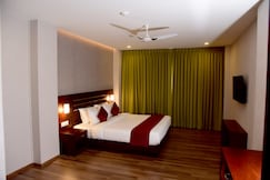 Hotel Emerald Palace, Kollam