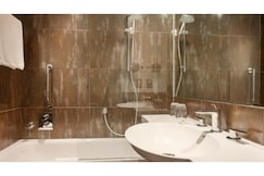 Crowne Plaza London - Kings Cross,  London