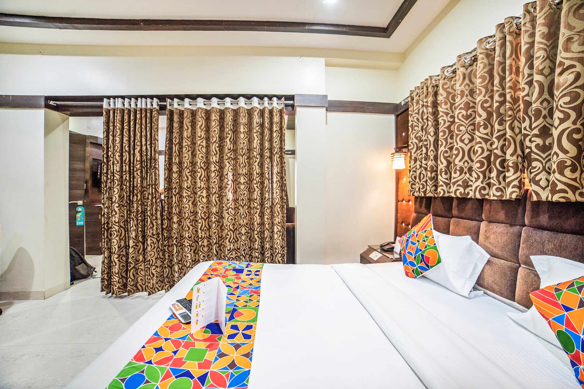 FabHotel Santoor Geeta Bhawan Square - Tap to explore photos