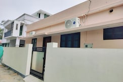 Canan suites tourist home, Thiruvananthapuram