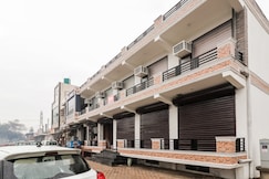 Hotel O Sushant Stays, Faridabad
