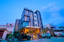 Hotel Guru Kripa Grand, Mathura