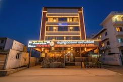 FabHotel Sapthagiri Suites Inn - Manyata Tech Park, Bangalore