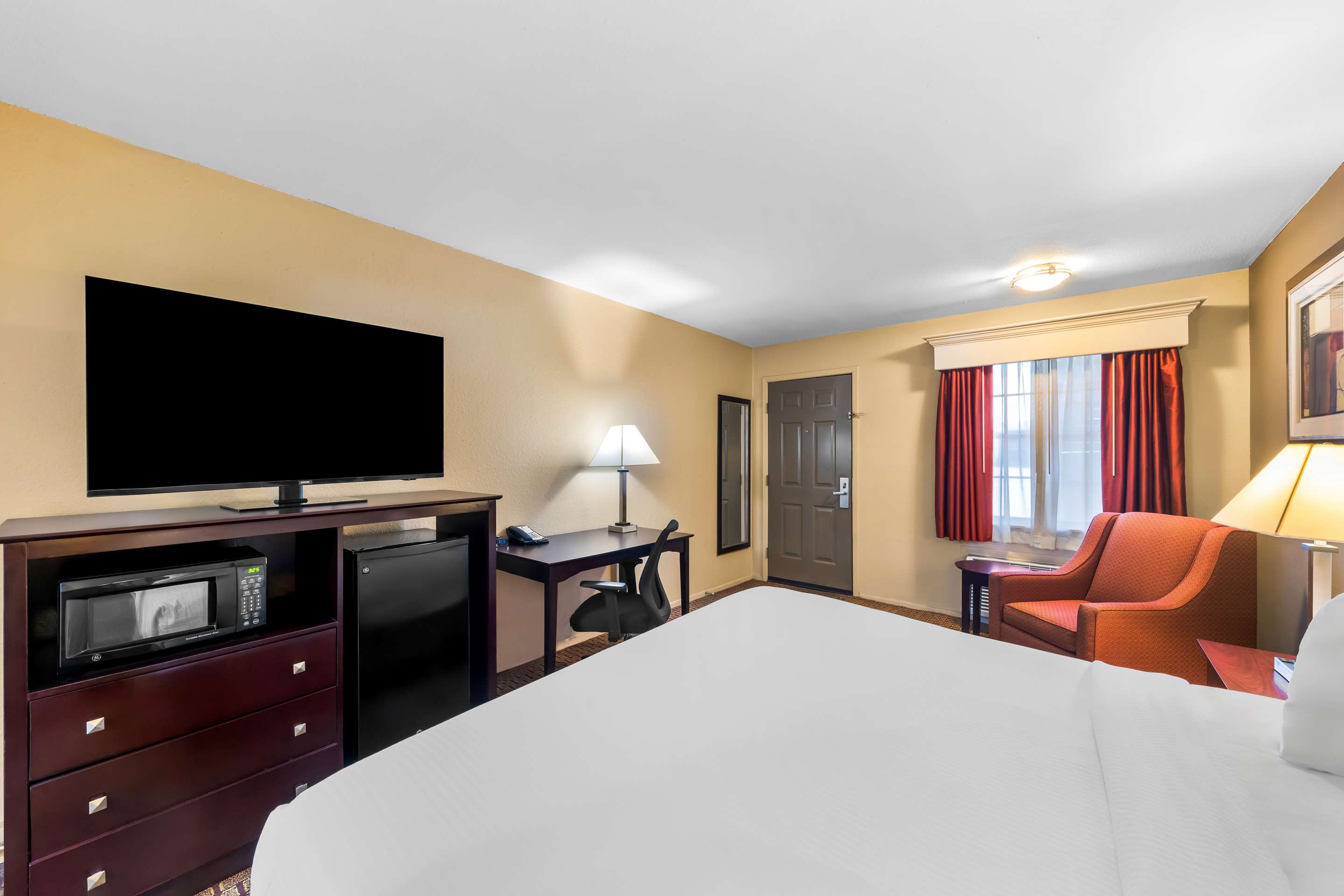 Best Western Markita Inn - Tap to explore photos